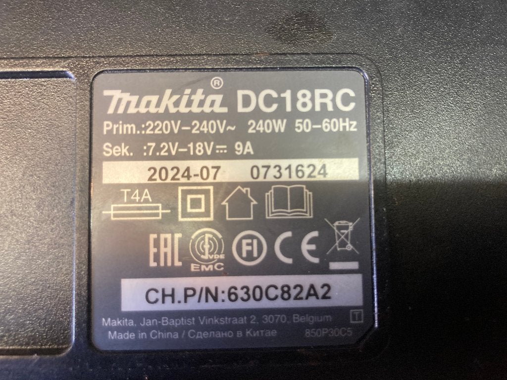 makita lader, Ophalen of Verzenden, Gebruikt