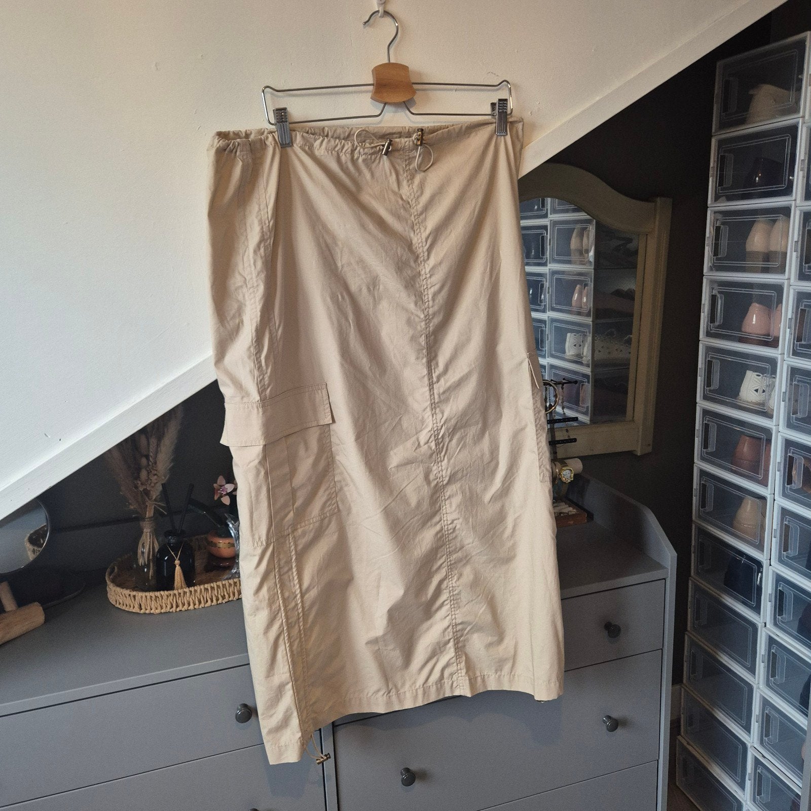 Gina Tricot cargo maxi rok - Maat M, Maat 38/40 (M), Gina Tricot, Beige, Nieuw