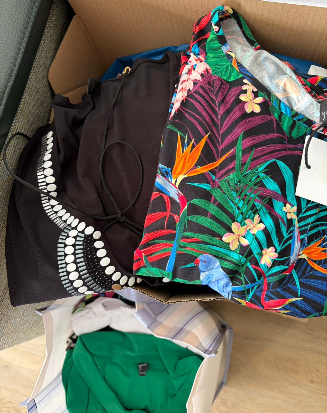Yoek  kleding, nieuw en z.g.a.n. / maat 50/52 en 54/56, Kleding | Dames, Ophalen, Zo goed als nieuw, Maat 46/48 (XL) of groter