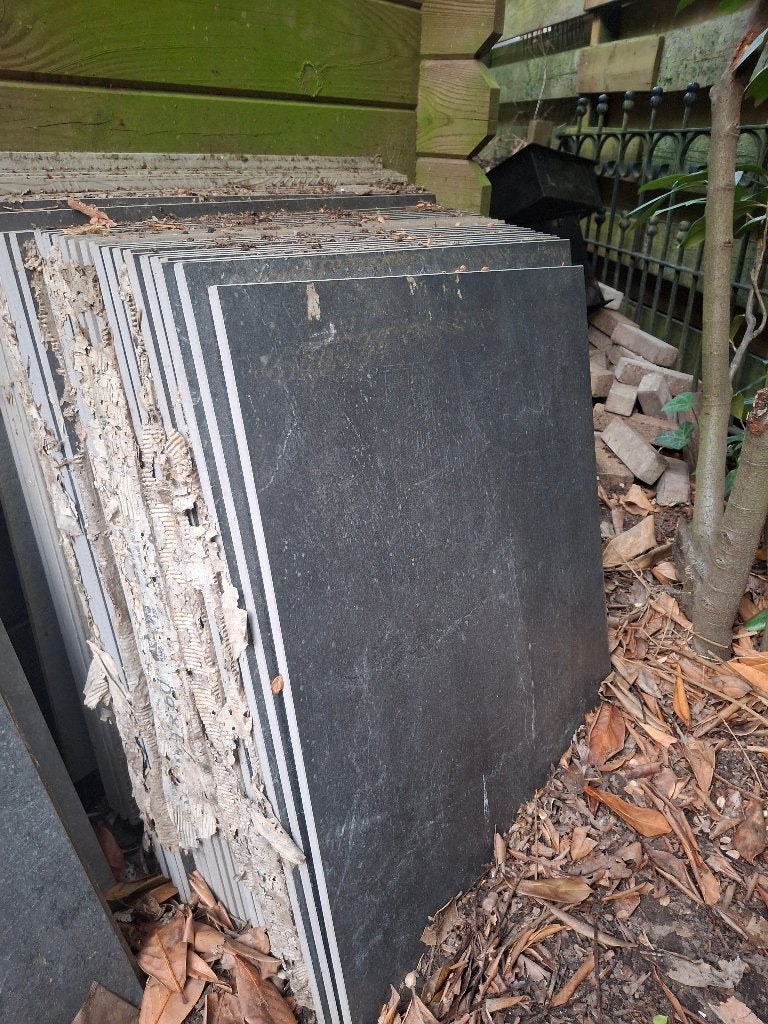Gratis tegels 60x60, Ophalen, 60 cm of meer, Zo goed als nieuw, Minder dan 5 m²