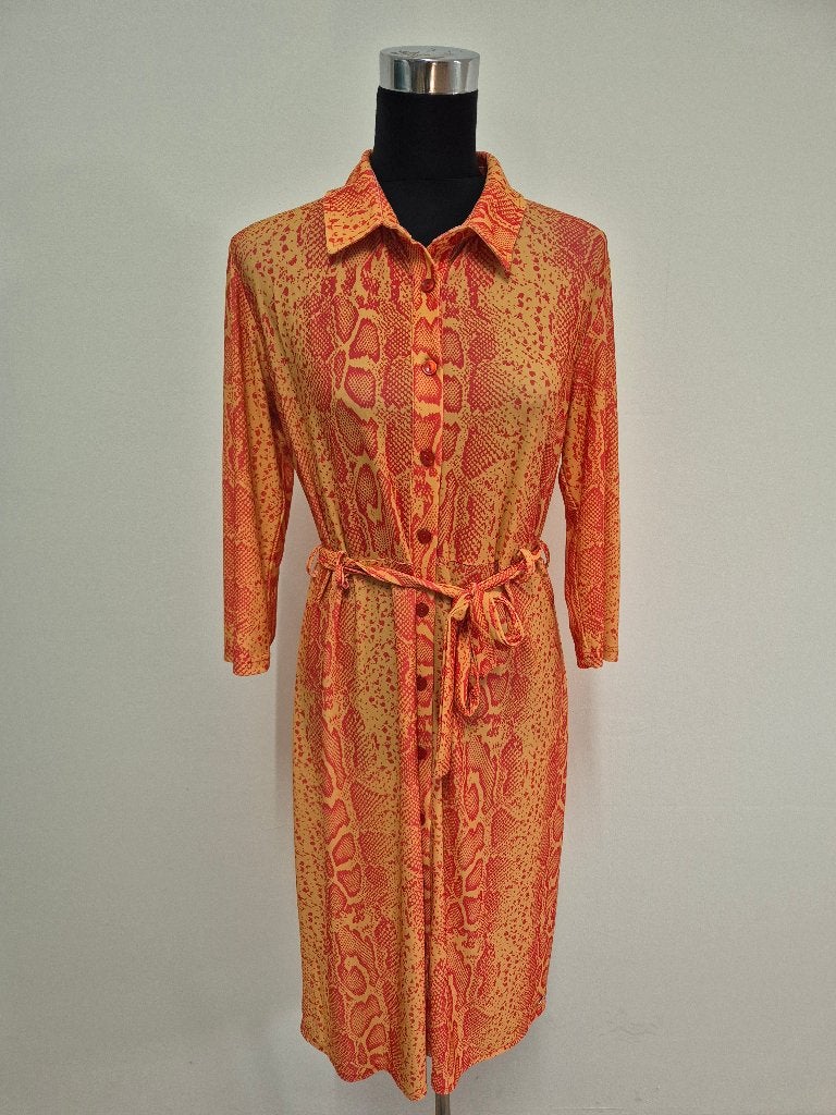 J554 - Oranje-gele Angelle Milan jurk maat S (1), Kleding | Dames, Maat 38/40 (M), Oranje, Ophalen of Verzenden, Zo goed als nieuw