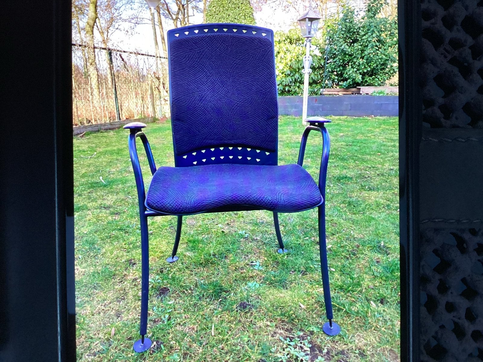 Stag stoel met armleuningen - Blauw/Zwart 6 stuks stapelbaar, Tuin en Terras, Tuinstoelen, Ophalen, Gebruikt, Metaal