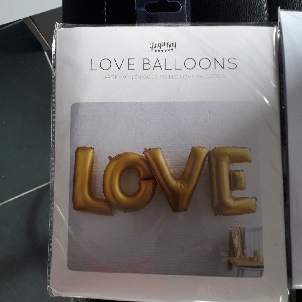 balonnen grote modellen in goud en zilver nieuw, LOVE, Huis en Inrichting, Woonaccessoires | Overige, Ophalen of Verzenden, Nieuw