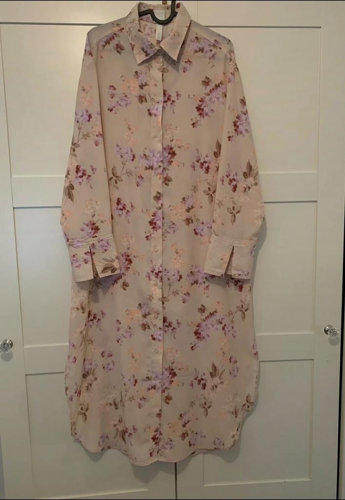 Prachtige lila paarse roze jurk H&M M L geschikt 🌸, Kleding | Dames, Maat 38/40 (M), H&M, Paars, Nieuw