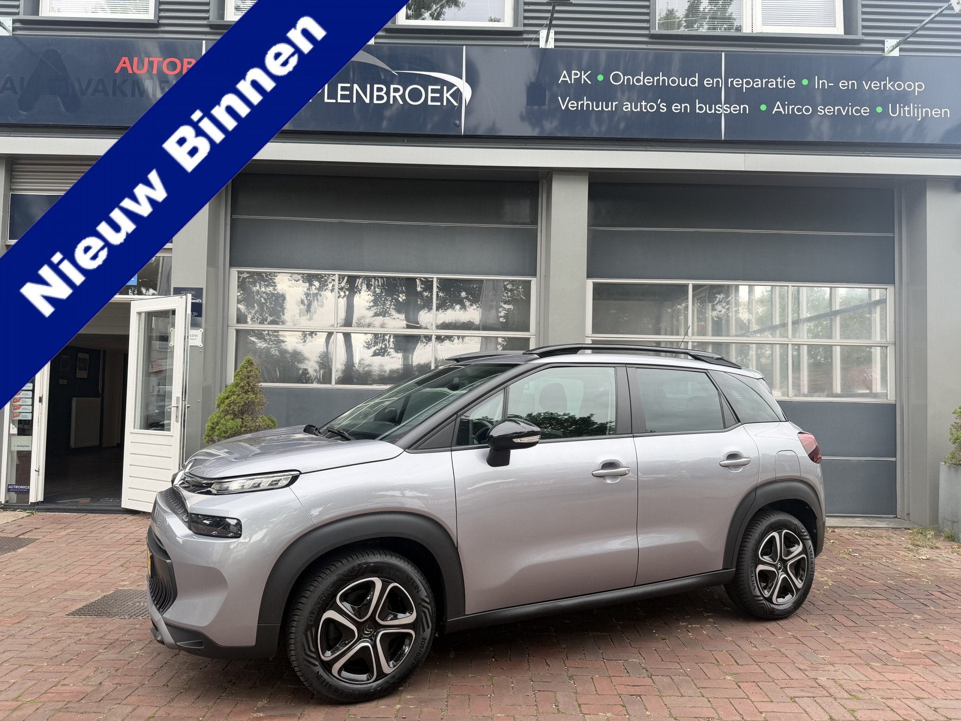 Citroën C3 Aircross 1.2 PureTech Shine Bj 2021 Km 92.000 Ho, Auto's, Voorwielaandrijving, Dealer onderhouden, Gebruikt, 1199 cc