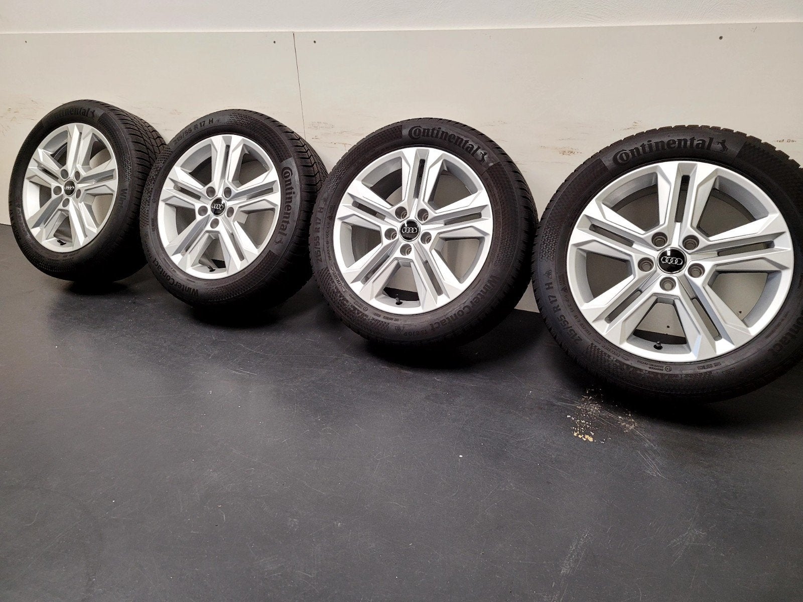 17 inch Audi Q2 velgen 215 55 17 winter 8mm seat skoda vw, Ophalen, Banden en Velgen, 17 inch, Winterbanden
