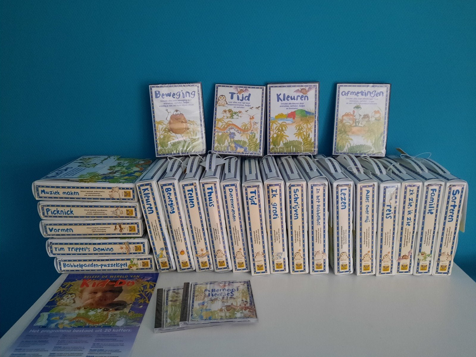 Kiddo serie van 20 koffertjes met thema's als kleuren,vormen, Ophalen