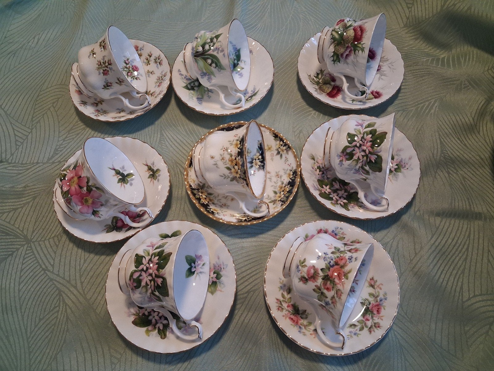 Royal  Albert  grote  kop  schotels., Ophalen of Verzenden