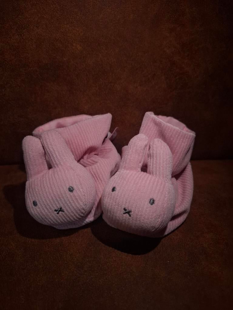 Nijntje babyslofje baby slofjes roze zo goed als nieuw, Slofjes, Meisje, Nijntje, Ophalen of Verzenden