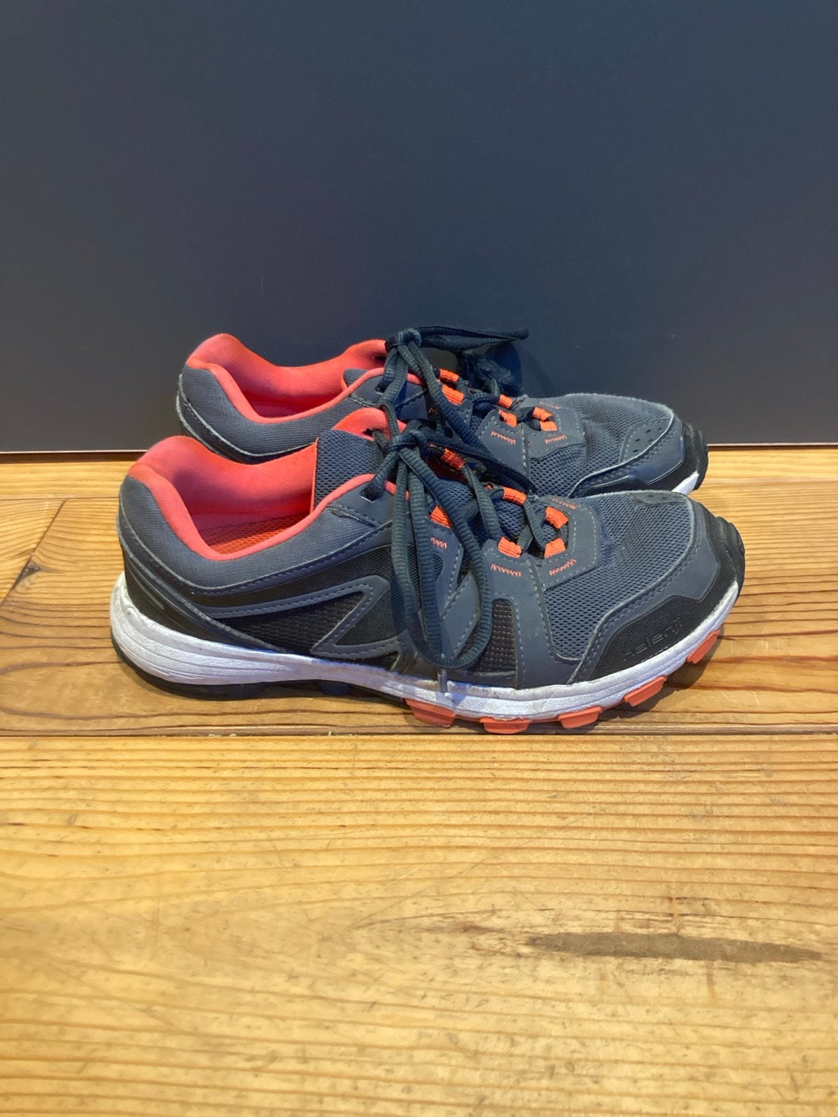 Kiprun hardloopschoenen maat 37, Sport en Fitness, Loopsport en Atletiek, Verzenden, Gebruikt, Hardloopschoenen, Overige merken