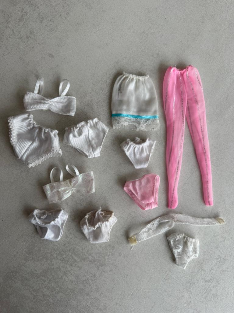 Barbie lingerie jaren 80 / 90 mattel en clone, Verzamelen, Poppen, Ophalen of Verzenden, Gebruikt, Kleertjes