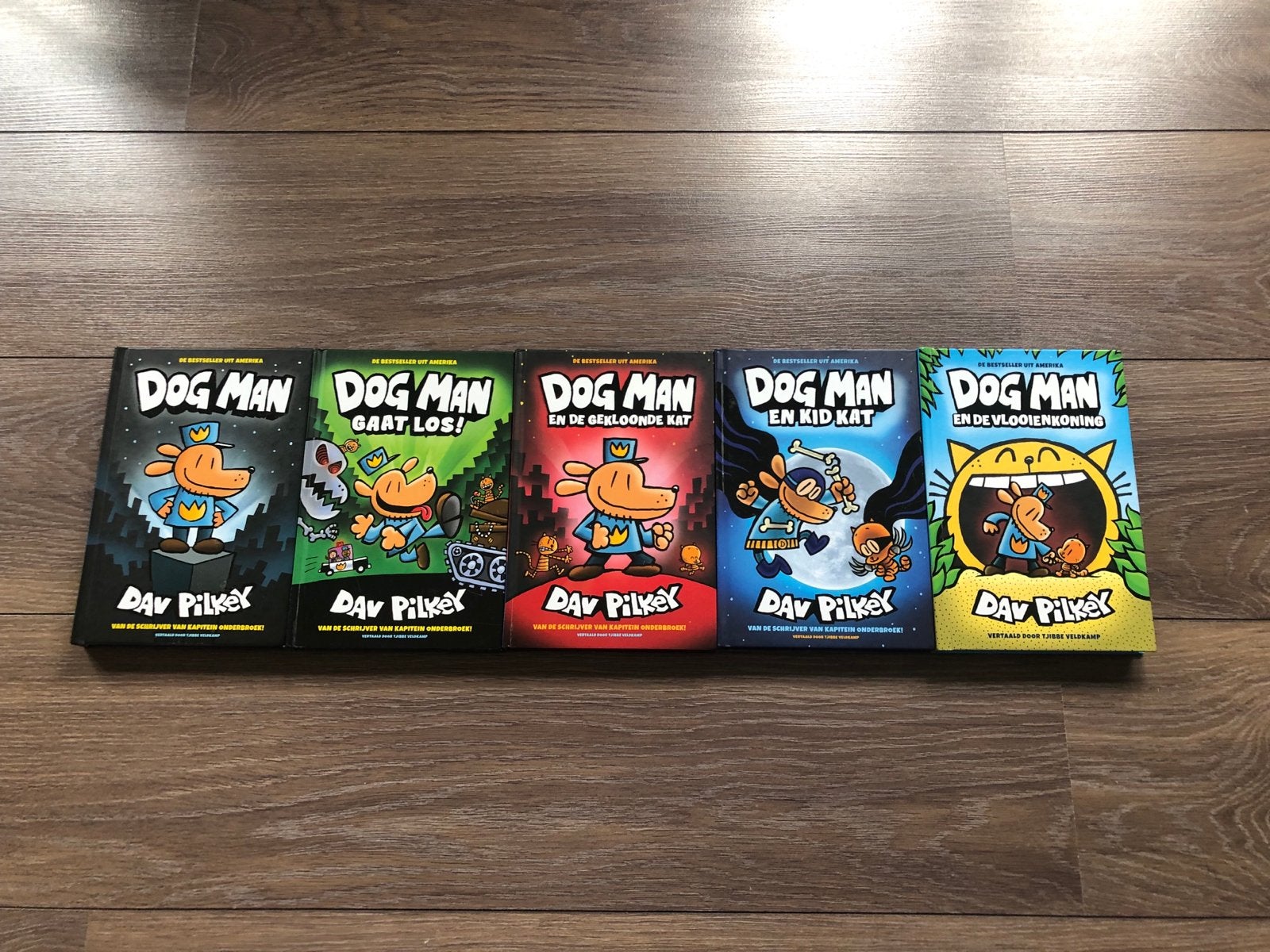 Dog Man boekenreeks - Dav Pilkey - 5 delen, Ophalen of Verzenden, Zo goed als nieuw, Fictie