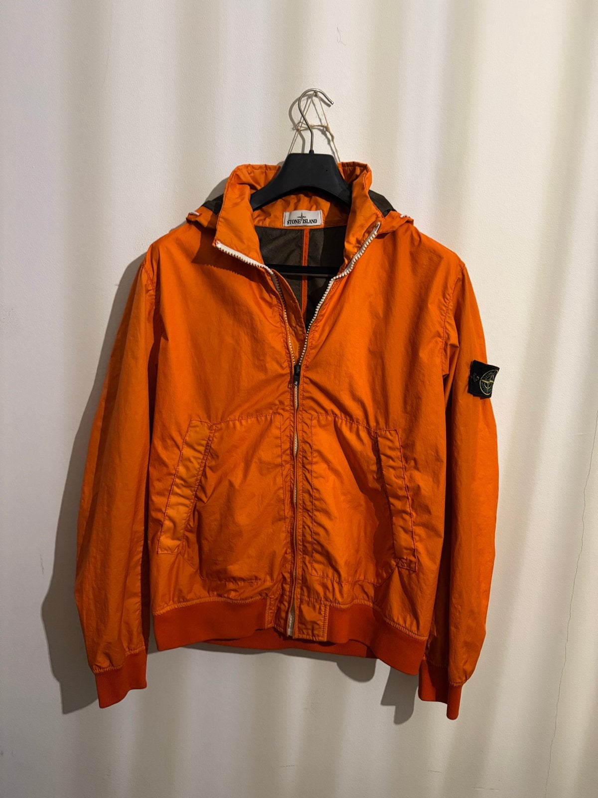 Stone Island Membrana 3L TC Jas Oranje, Ophalen of Verzenden, Zo goed als nieuw, Maat 52/54 (L), Oranje