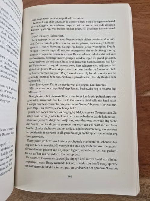 Stephen King - Under the dome (gevangen) h, Wereld overig, Stephen King, Ophalen of Verzenden, Zo goed als nieuw