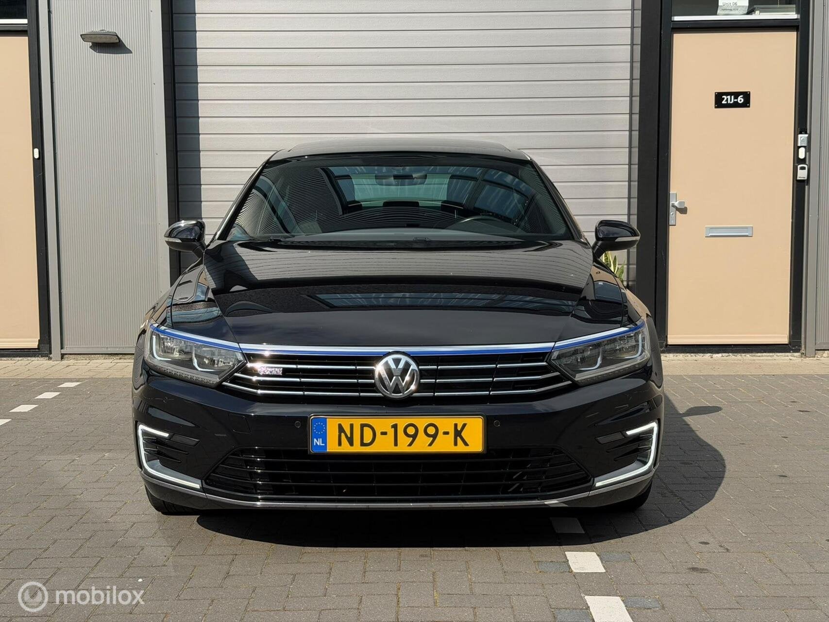 Volkswagen Passat 1.4 TSI GTE | Pano | ACC | Lane | Plug-In, Auto's, Gebruikt, 4 cilinders, 1622 kg, Alcantara