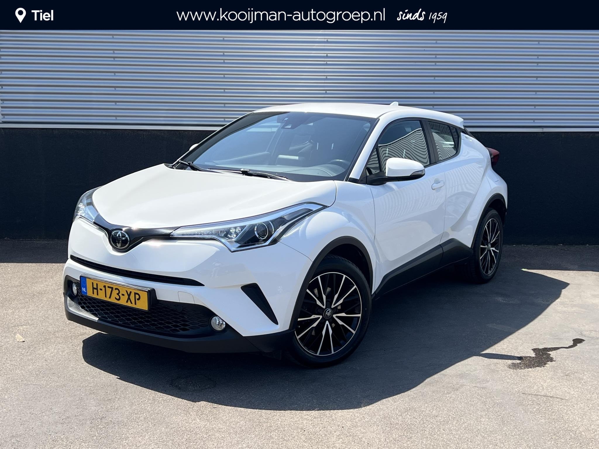 Toyota C-HR 1.2 Active 116PK Zeer nette dealer onderhoudenin, Voorwielaandrijving, Stof, Gebruikt, 4 cilinders