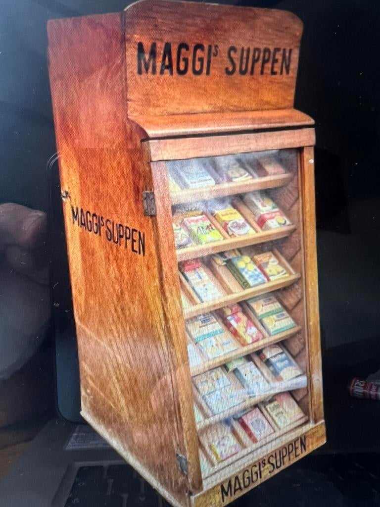Oude Maggie suppen kast , bieden vanaf 139.00, Ophalen of Verzenden