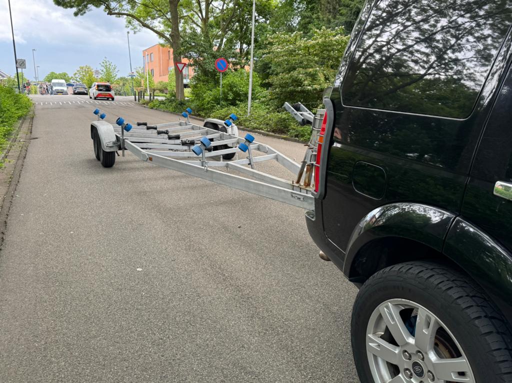 Trailer aanhanger dubbelasser speedboot 8 meter boot trailer, Watersport en Boten, Boottrailers, Ophalen, Gebruikt, 6 tot 9 meter