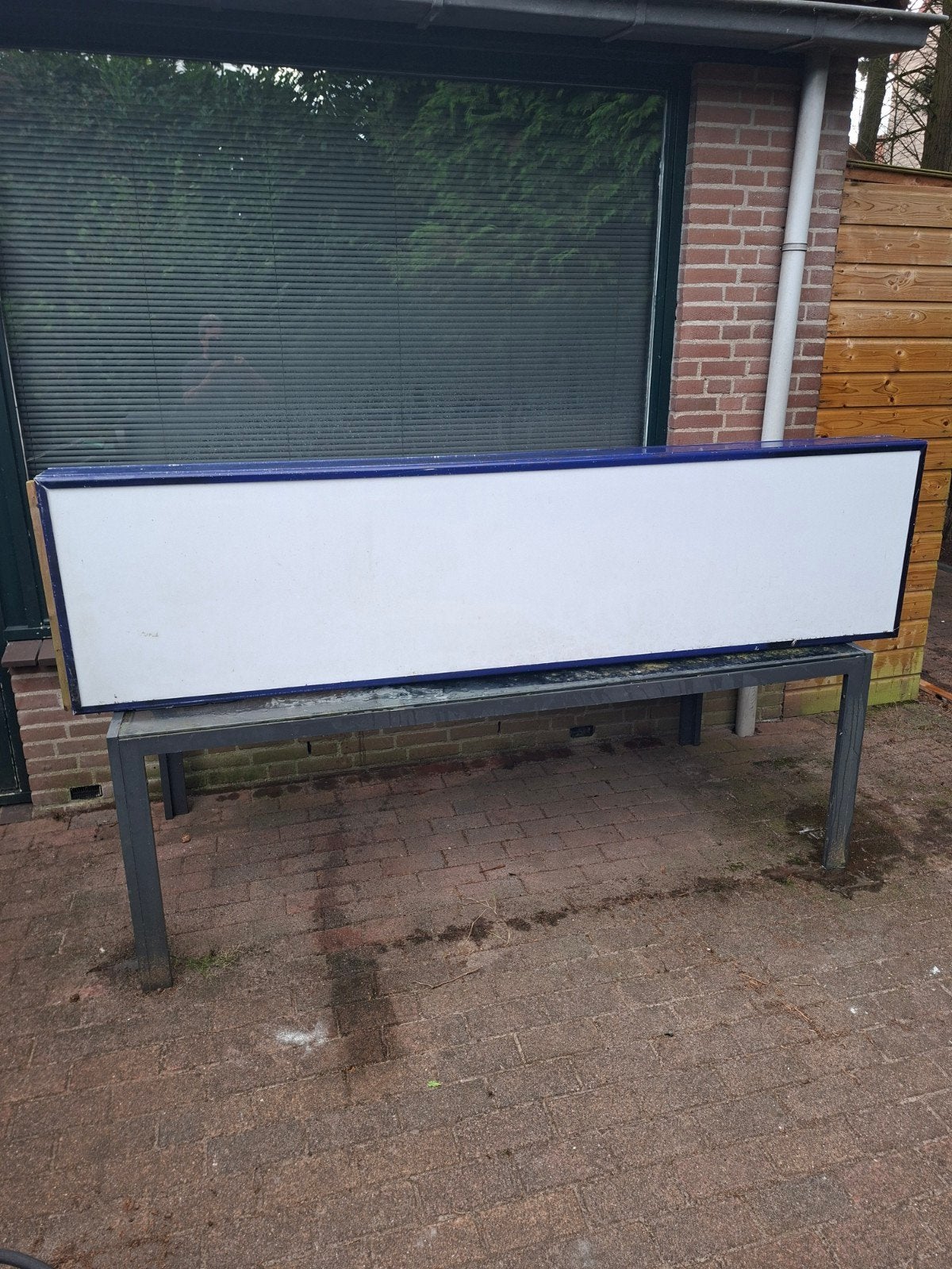Lichtbak voor winkel 2.40m breed x 0.60m hoog, Ophalen, Gebruikt, Netvoeding, Minder dan 50 watt