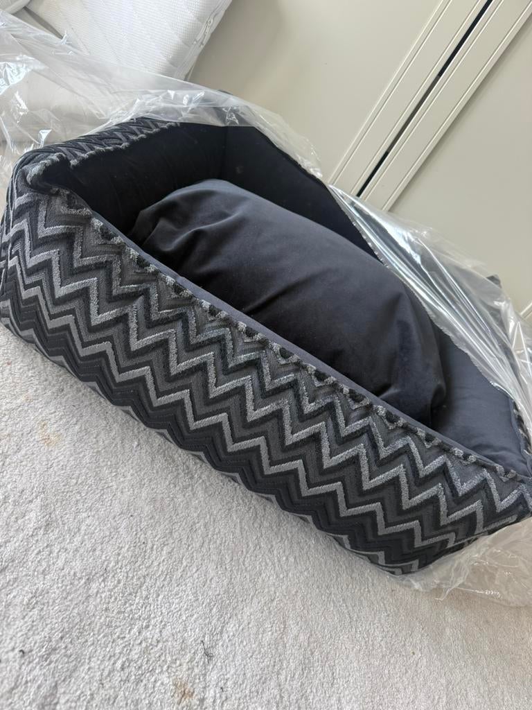 Overseas petlife honden mandje velours., Ophalen of Verzenden, Nieuw