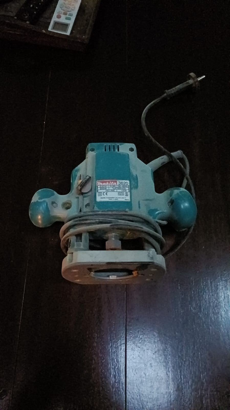 Makita 3620 Bovenfrees - 860W, Compact en Krachtig, Ophalen, Gebruikt, Elektrisch, Makita