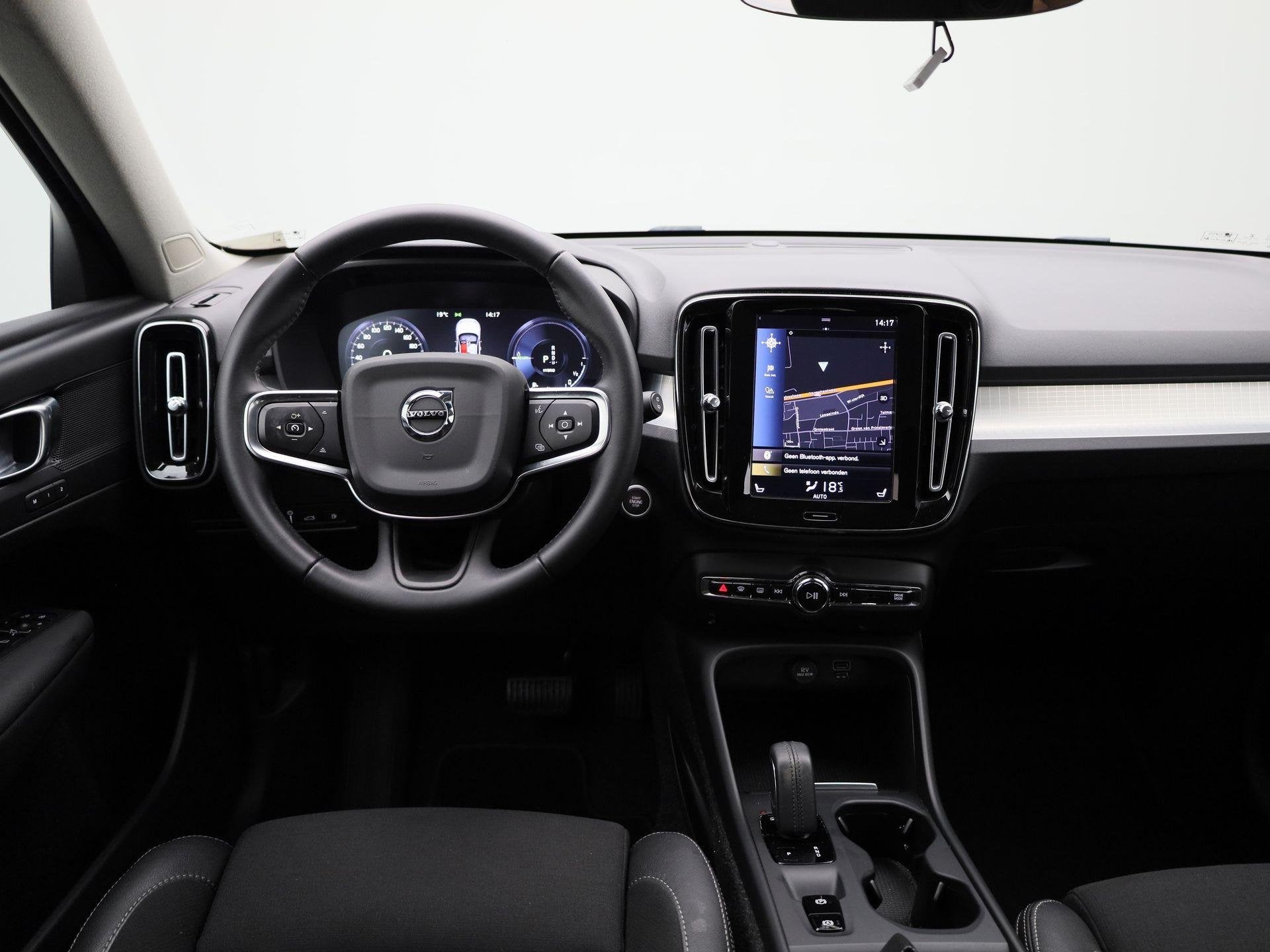 Volvo XC40 1.5 T5 Recharge Inscription Expression | Automaat, 12 maanden, Euro 6, 1712 kg, Wit