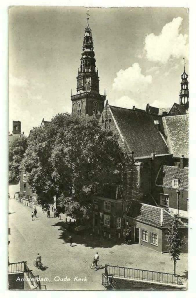 AK Amsterdam - Oude Kerk, Old Church, Verzamelen, Verzenden, 1940 tot 1960, Ongelopen, Noord-Holland