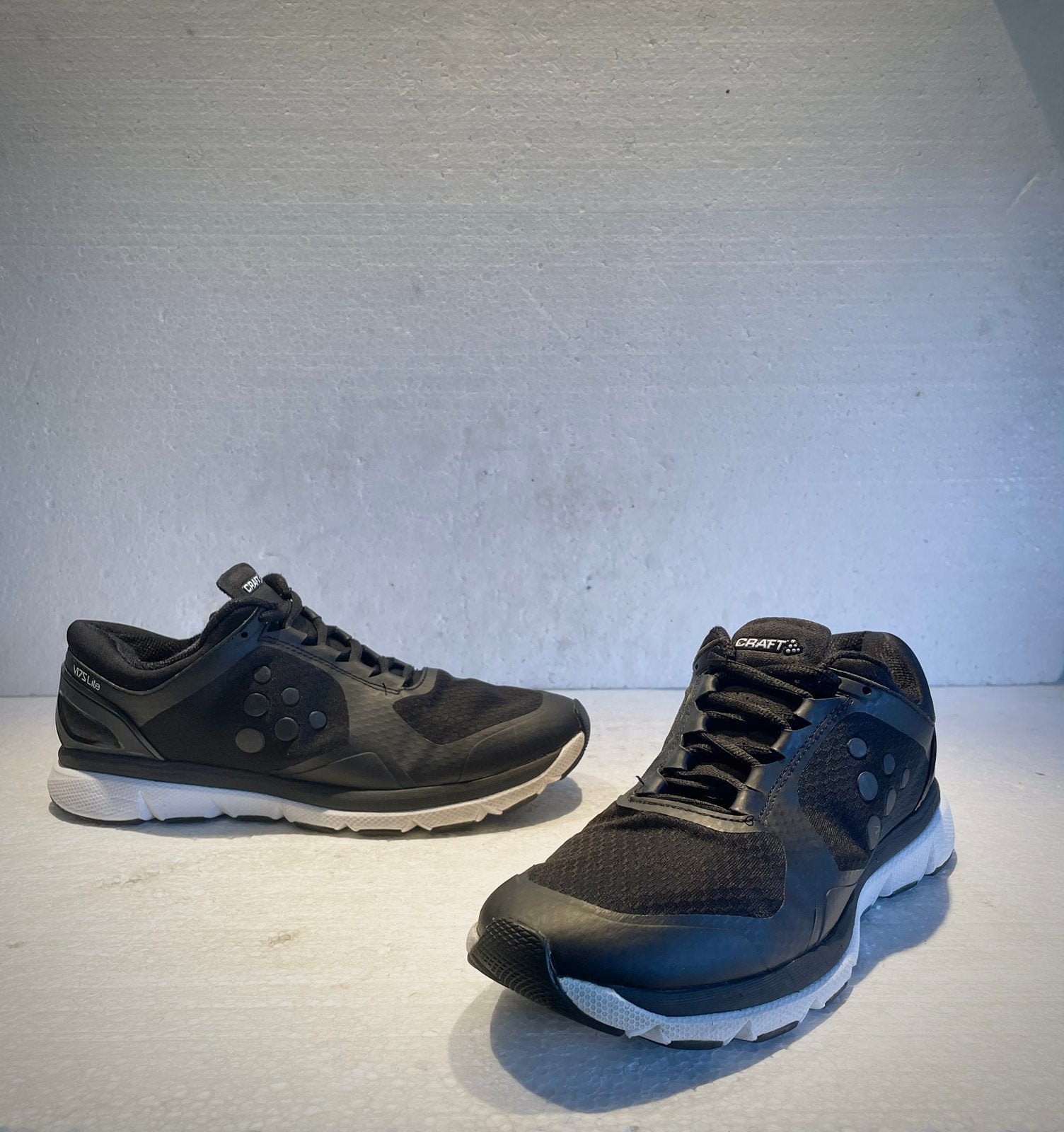 Craft hardloop / sport schoenen met Vibram zool zwart 39,5, Ophalen of Verzenden, Zwart, Sportschoenen
