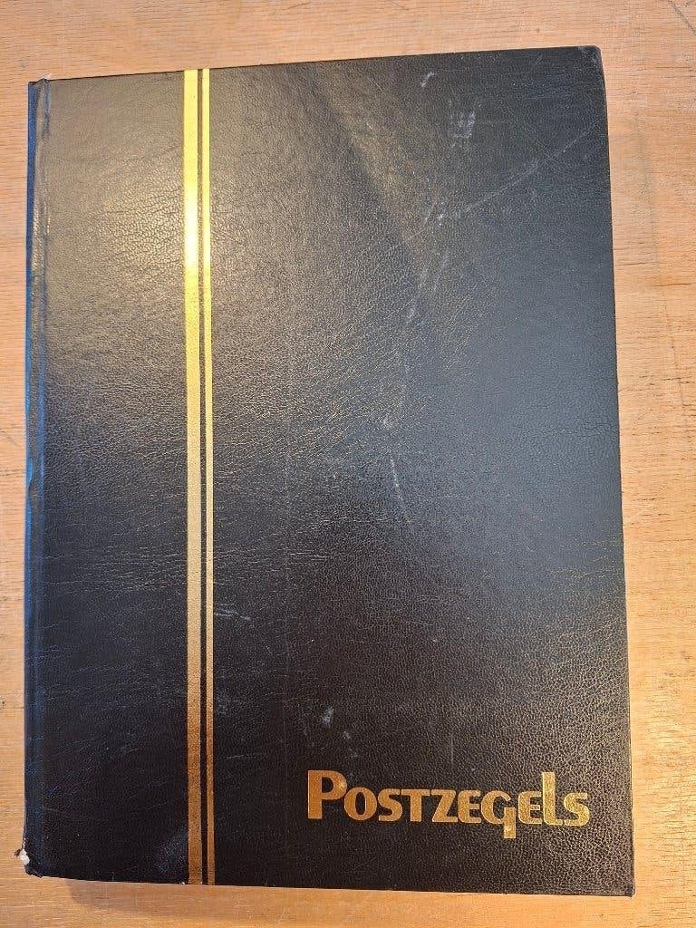 Verz. NL 32 blz. zegels, blokjes, postfris, gestempeld., Postzegels en Munten, Postzegels | Volle albums en Verzamelingen, Ophalen of Verzenden