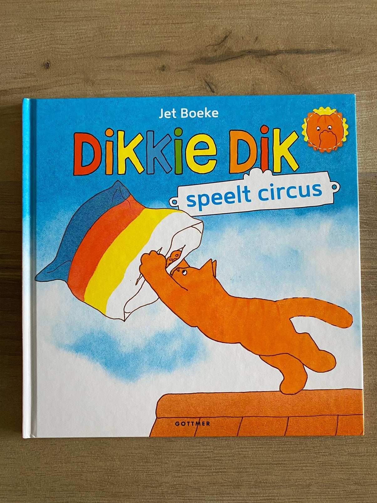 Kinderboek: Dikkie Dik - Speelt circus, Boeken, Fictie algemeen, Jongen of Meisje, Ophalen of Verzenden, Zo goed als nieuw