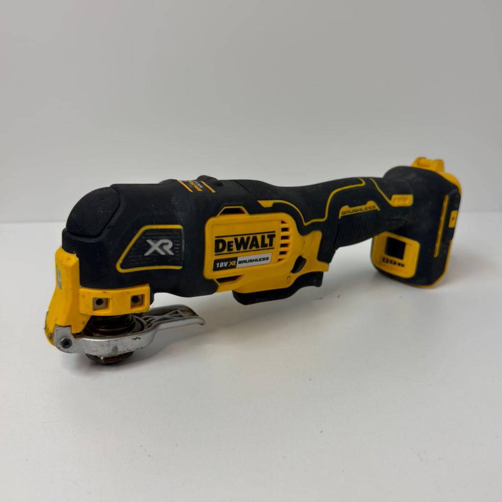 Dewalt DCS356 Multitool Losse Body | Nette staat, Dewalt, Zo goed als nieuw, Support@dewalt.com, 701 E. Joppa Road
Towson, MD 21286
USA