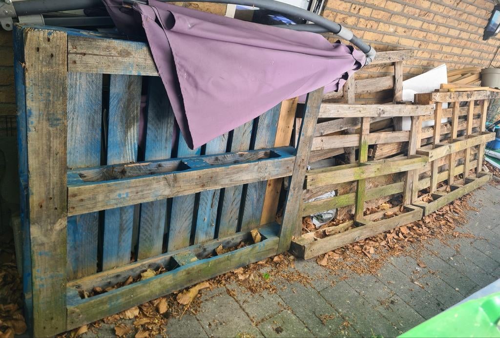 Diverse pallets gratis afhalen, Ophalen