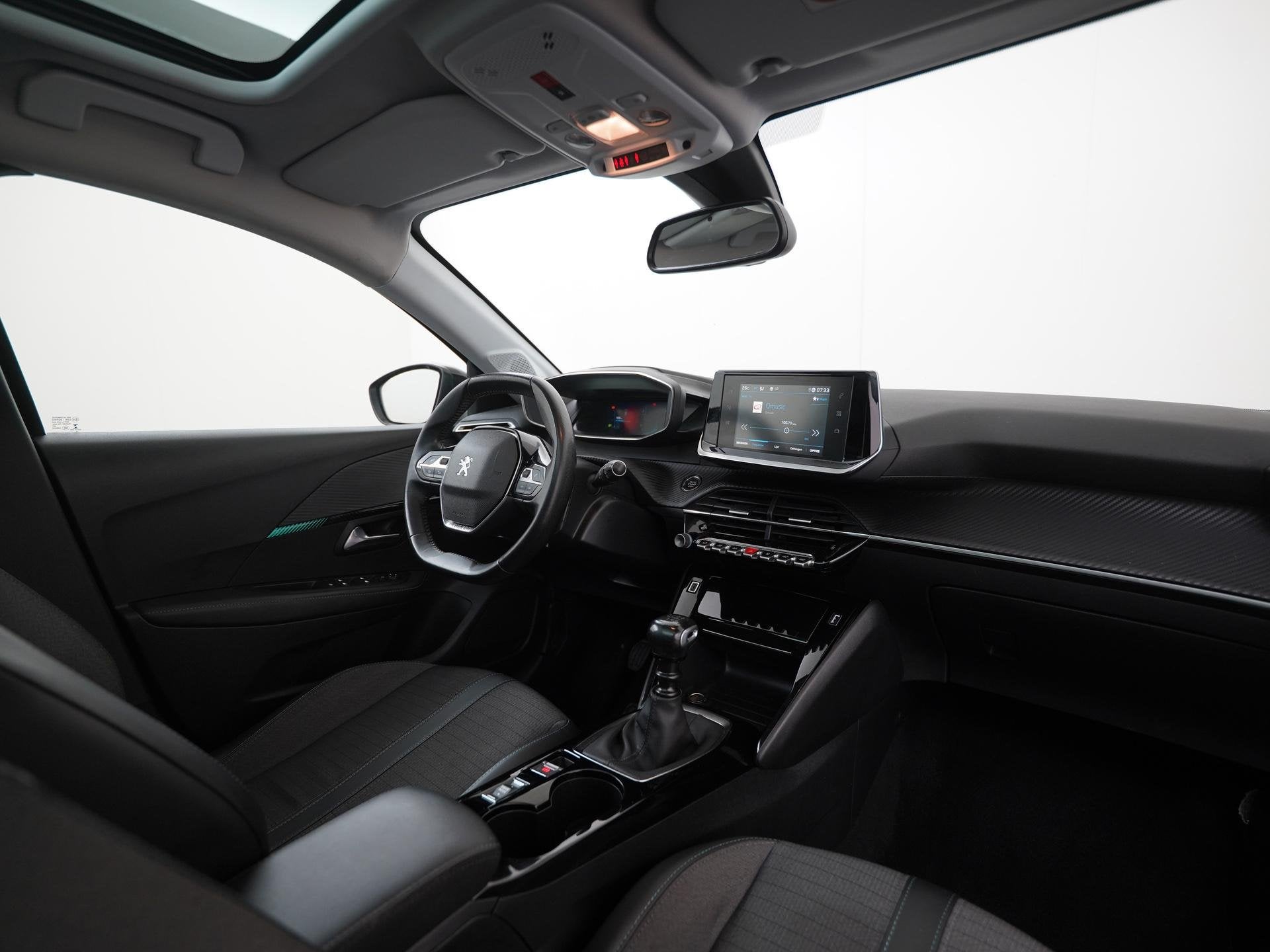 Peugeot 208 1.2 PureTech GT-Line | Camera | Panoramadak | Di, Auto diversen, Zwart, Handgeschakeld, Benzine, Peugeot