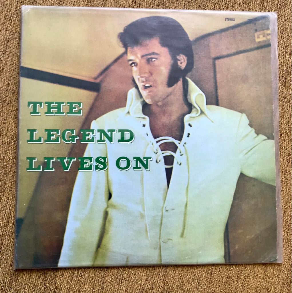 Elvis LP (Bootleg) The Legend Lives On, 1960 tot 1980, Gebruikt, Ophalen of Verzenden, 12 inch