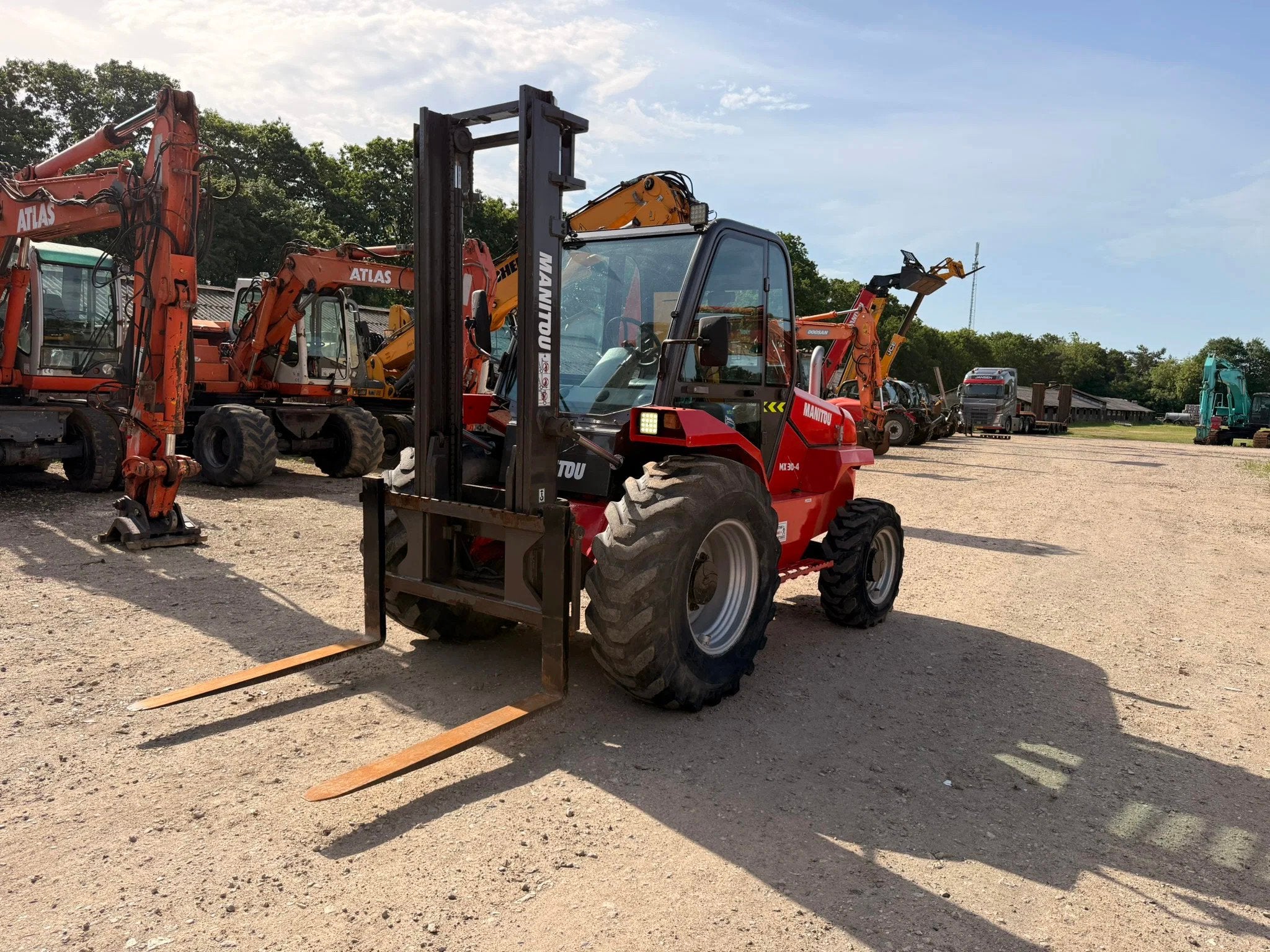 Manitou M30-4 M30-4 (bj 2017), Zakelijke goederen, Machines en Bouw | Heftrucks en Intern transport, Ruwterrein, Diesel, Topperweg 60
3774 LJ  Kootwijkerbroek