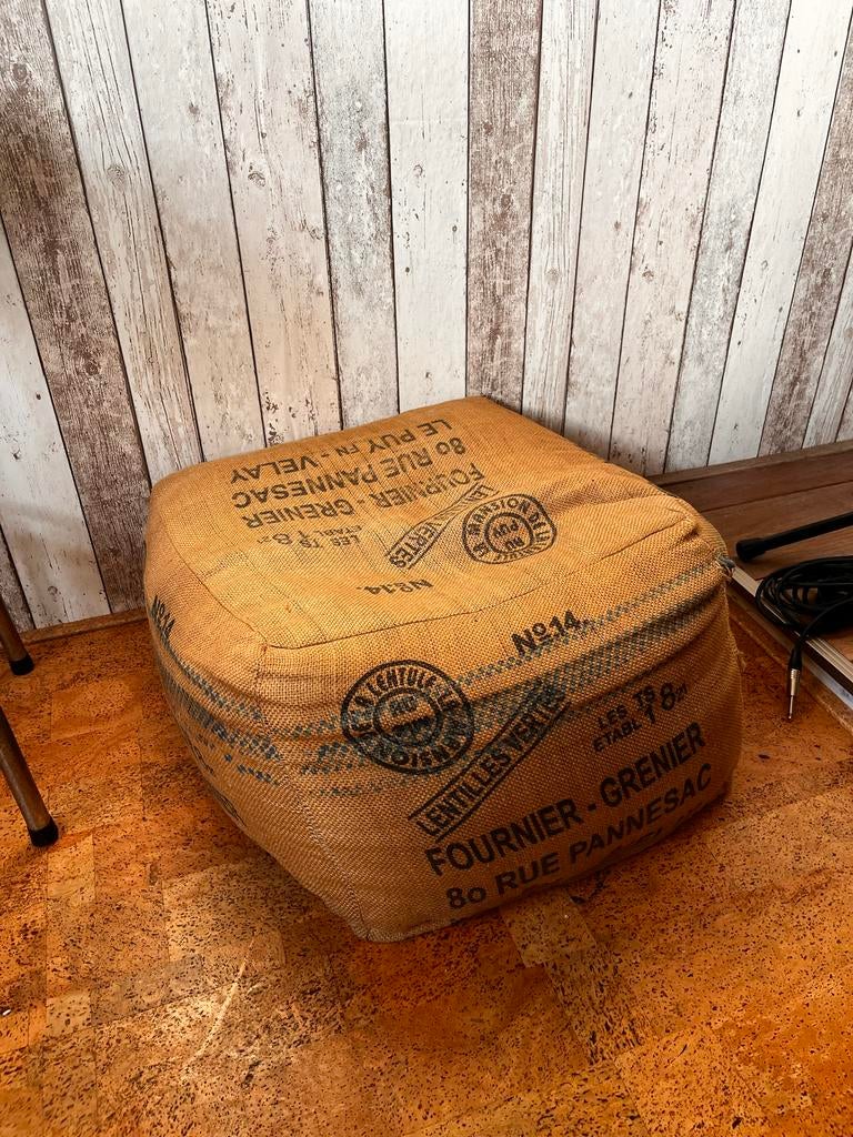 Poef van jute met opdruk - Vintage stijl, Huis en Inrichting, Ophalen, Overige materialen, Gebruikt, Vierkant