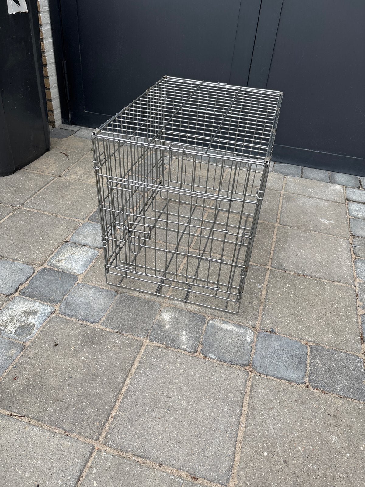 Benche voor hond of konijn/knaagdier, Ophalen, Zo goed als nieuw