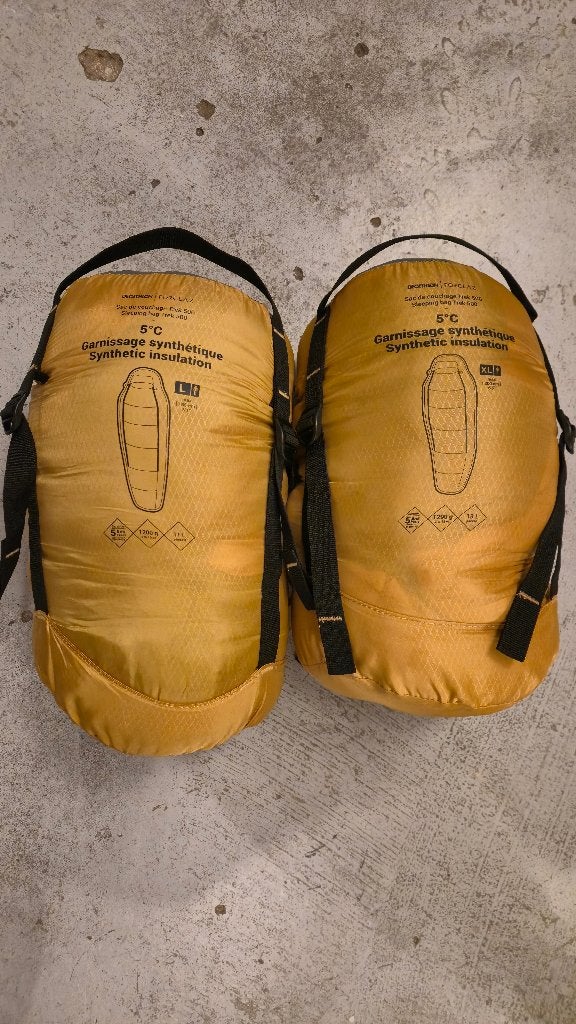 2x Forclaz Slaapzak Trek 500 5 graden L en XL, Ophalen, Gebruikt