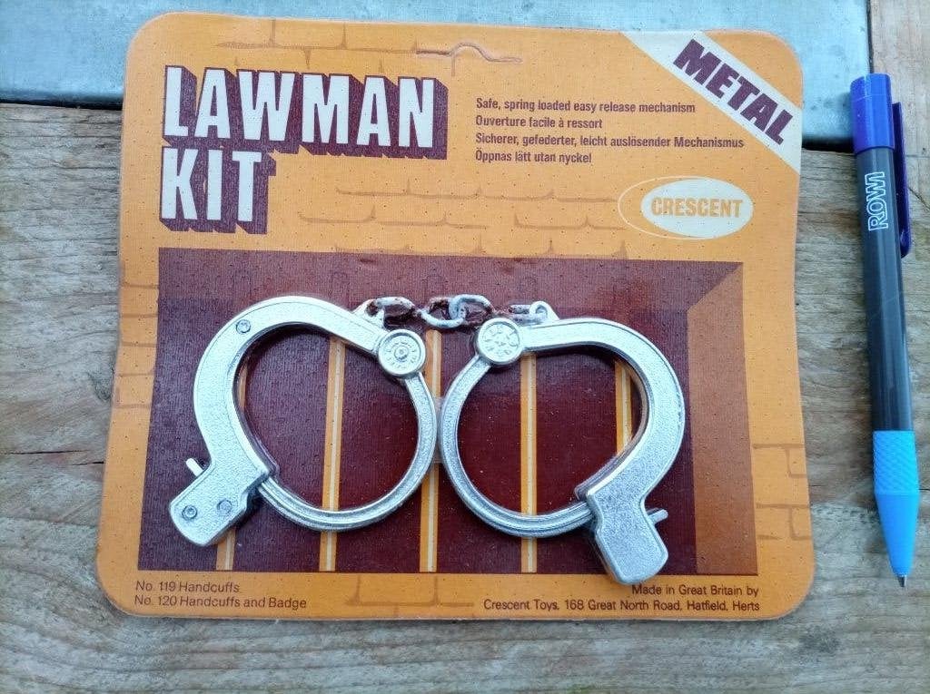 handboeien speelgoed lawman vintage, Kinderen en Baby's, Verzenden, Zo goed als nieuw, Jongen of Meisje