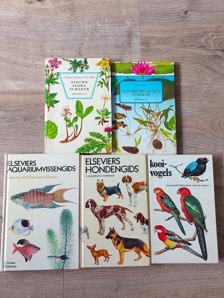 Lot diverse natuur/dierenboeken o.a. Moussault, Elsevier, Boeken, Ophalen of Verzenden, Gelezen, Natuur algemeen