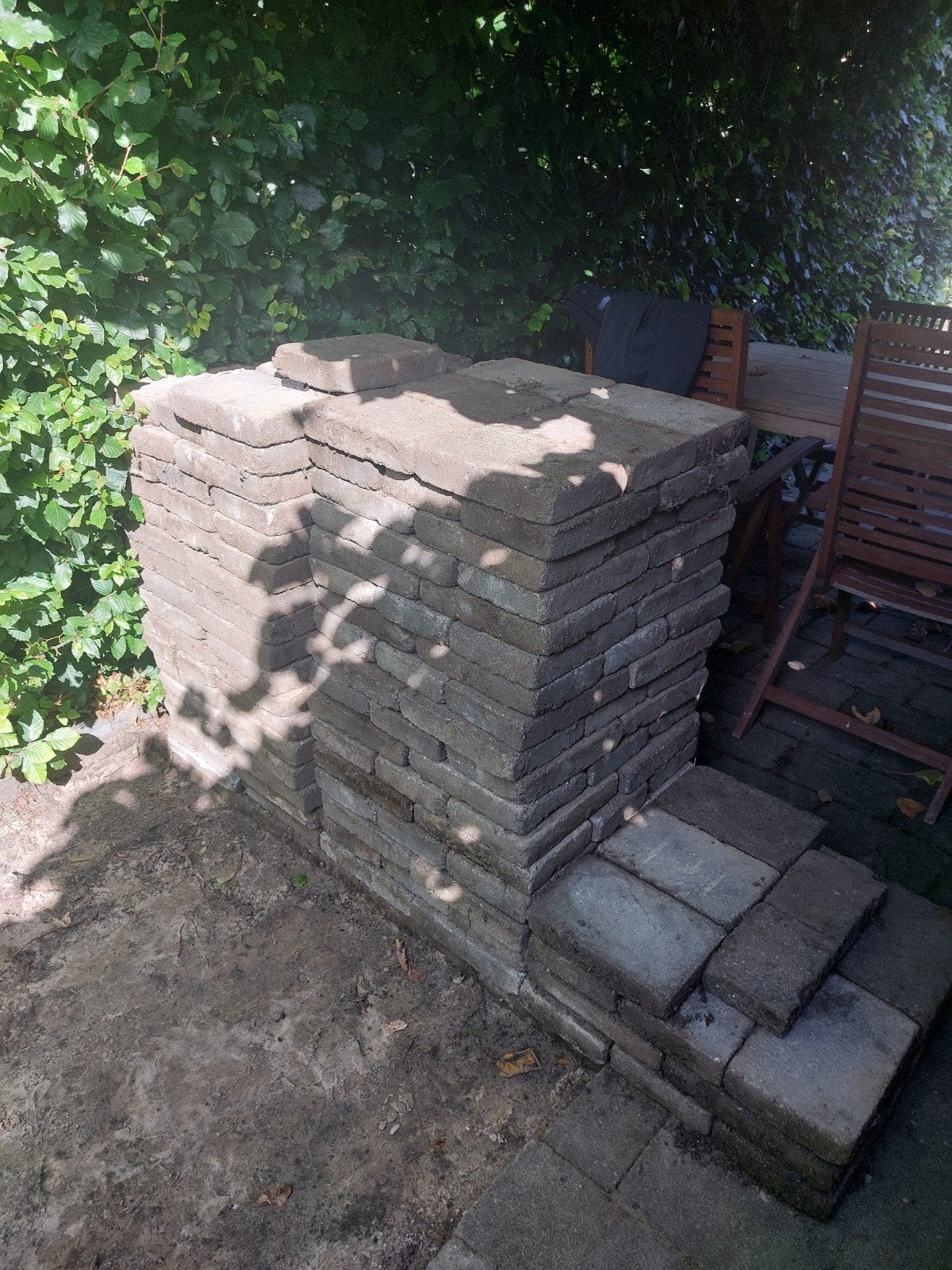 Gebruikte tuintegels 15x30 cm, ca. 10 m², gratis af te halen, Ophalen, Gebruikt, 5 tot 10 m², Beton