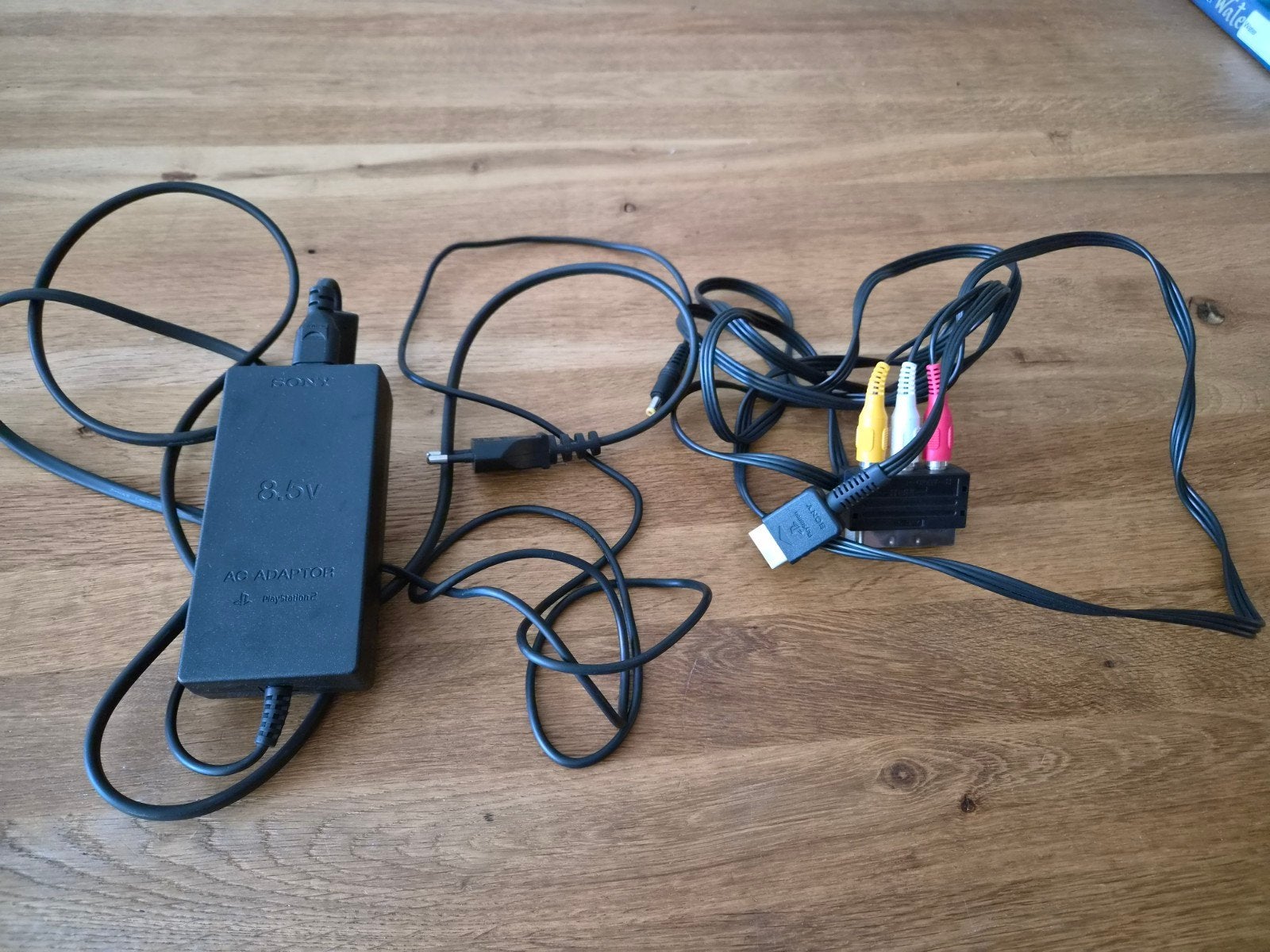 Originele Sony PlayStation 2 (Slim) Voeding & AV-kabelset, Ophalen of Verzenden, Zo goed als nieuw
