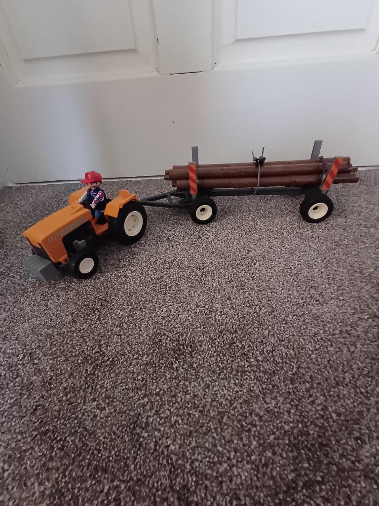 Playmobil tractor met houttransport (4209), Ophalen, Zo goed als nieuw, Complete set
