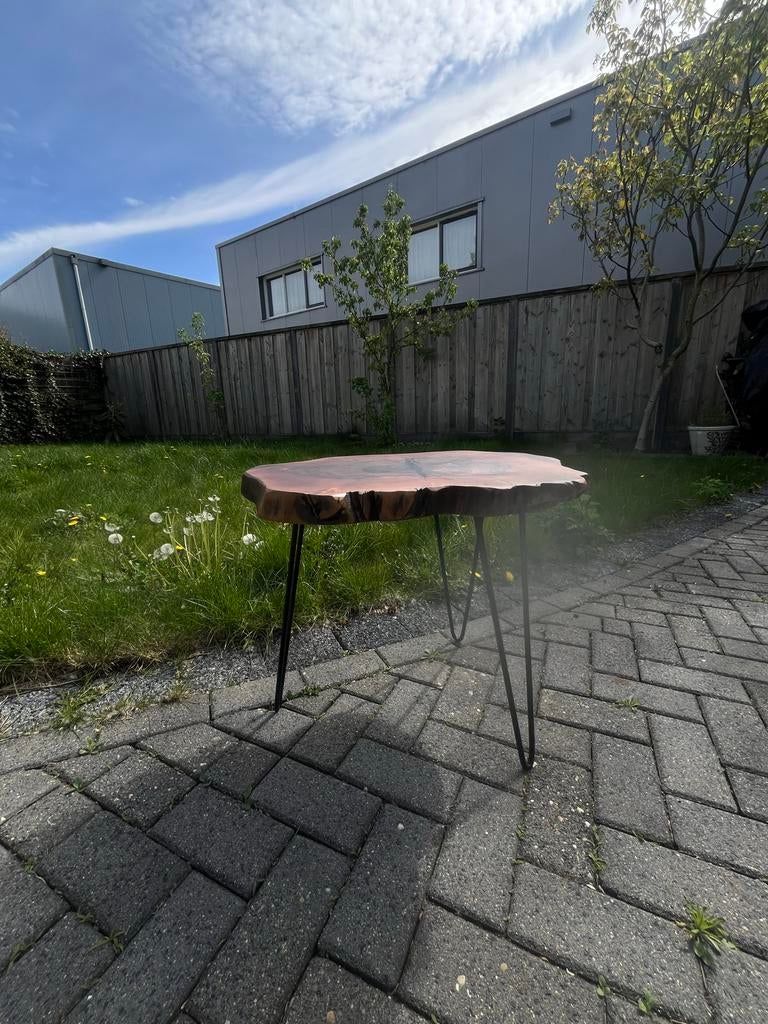 Unieke salontafel van walnotenhout met epoxy, Ophalen, Nieuw, 50 tot 100 cm, Overige vormen
