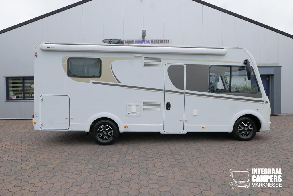 Carado I 339 | Airco | Fietsen lift | Queensbed | Hefbed, Integraal, Overige brandstoffen, 7 tot 8 meter, Bedrijf