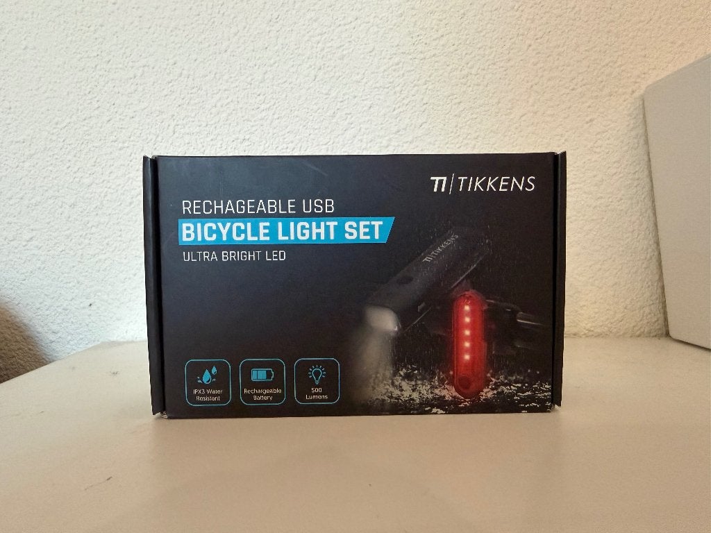 Tikkens Bicycle Light Set, Fietsen en Brommers, Ophalen of Verzenden, Zo goed als nieuw, Oplaadbaar, Batterij