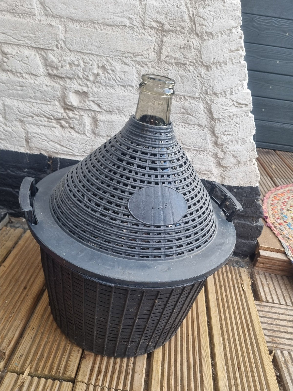 Mand fles gist fles wijnfles, Tuin en Terras, Waterpartijen en Fonteinen, Ophalen, Gietijzer, Overige typen