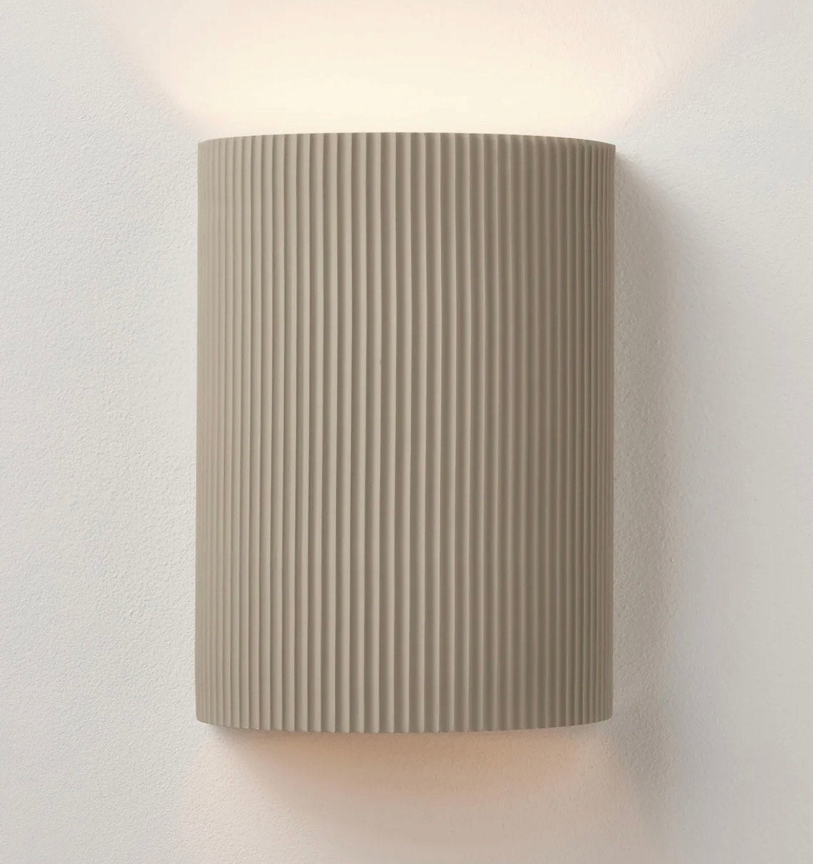 2x Westwing Hilko wandlamp – beige/crème – nieuw, Overige materialen, Indirect licht, Grijs, Nieuw