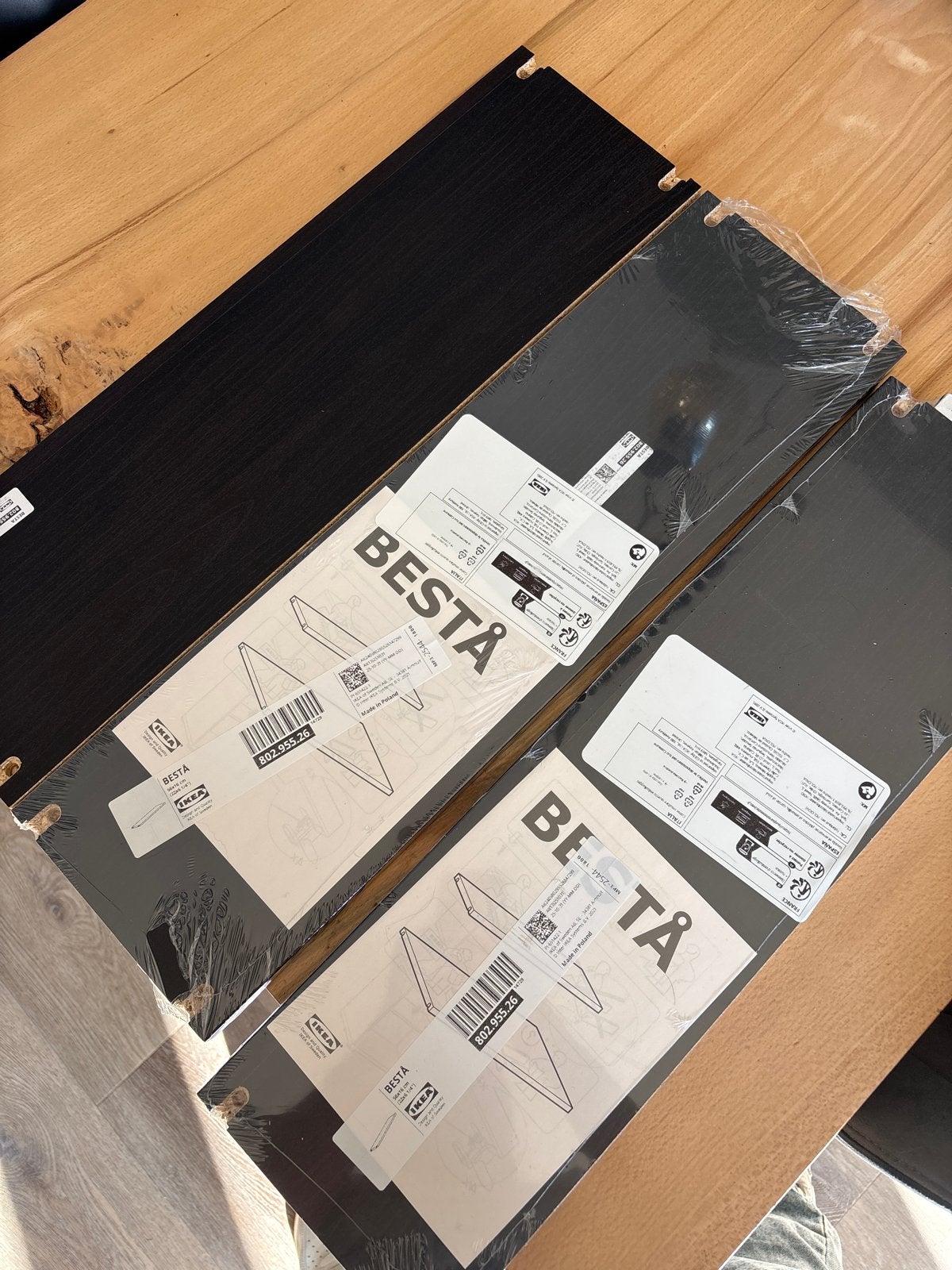IKEA BESTÅ planken, zwartbruin, nieuw in verpakking, Ophalen, Nieuw