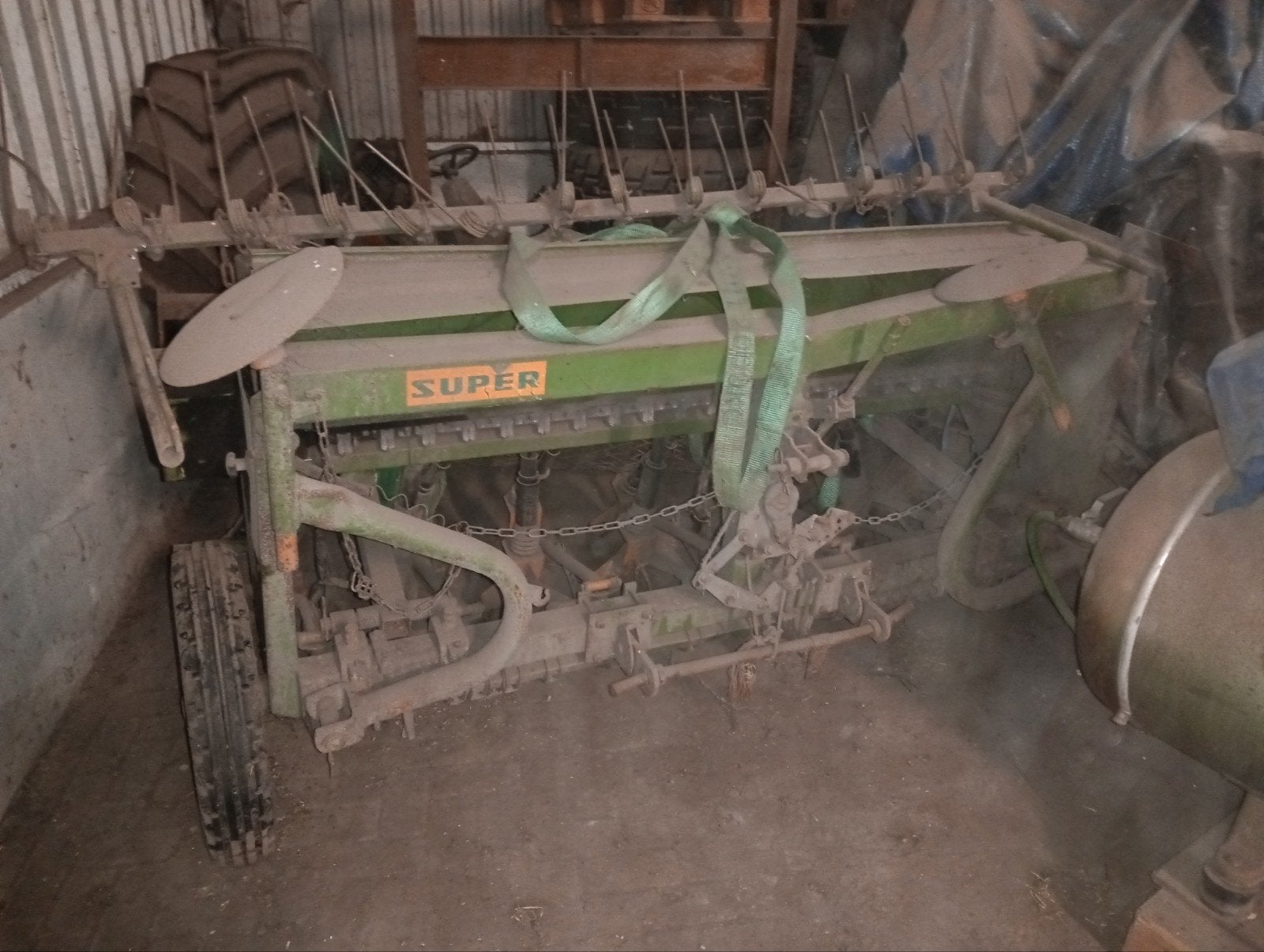Amazone zaaimachine onderdelen, Ophalen